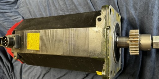 Zdjęcie oferty: Servo Motor FANUC Model 30/2000