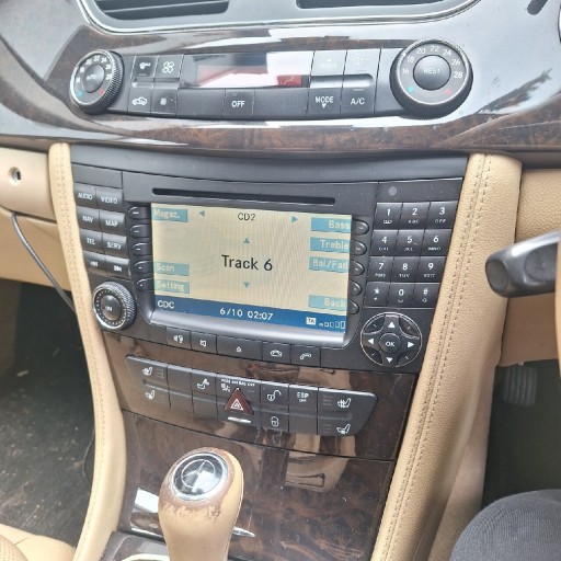 Zdjęcie oferty: Radio nawi mercedes cls 219 oryginalne 