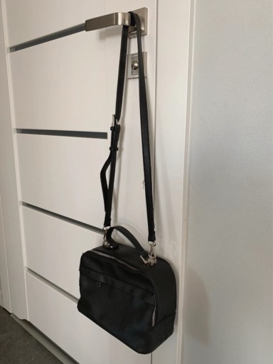 Zdjęcie oferty: Torebka listonoszka torebka kuferek 