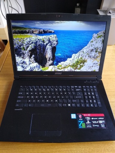 Zdjęcie oferty: Laptop gamingowy MSI GL72 i5, 8GB RAM, GTX-1050