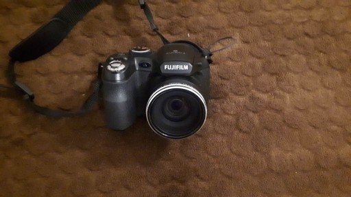 Zdjęcie oferty: Aparat cyfrowy Fujifilm Finepix S1600+etui+baterie