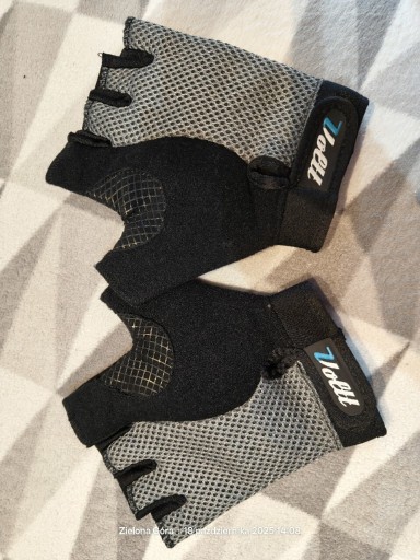 Zdjęcie oferty: Krótkie rękawiczki na rower , siłownię Voltt rozm.L