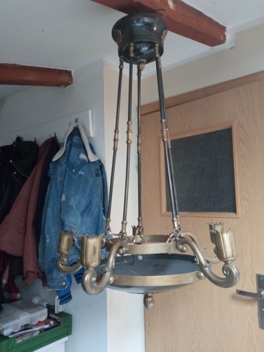 Zdjęcie oferty: Mosiężny żyrandol 