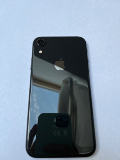 Zdjęcie oferty: Iphone xr 64 GB + airpods 2