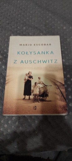 Zdjęcie oferty: Kołysanka z Auschwitz -  Mario Escobar