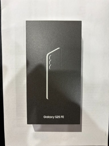 Zdjęcie oferty: Smartfon Samsung Galaxy S25 FE 5G Granatowy 8/128 GB Nowy Gwarancja 24 mc-e