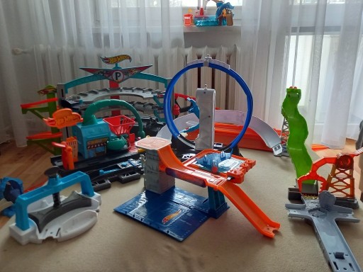 Zdjęcie oferty: Srzedane !!!Hot Wheels  Mega Paka