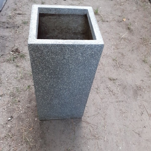 Zdjęcie oferty: donica betonowa na taras