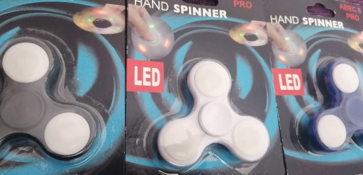 Zdjęcie oferty: Zestaw 3szt HAND SPINNER LED ŚWIECĄCY 3 kolory 