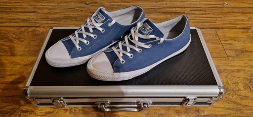 Zdjęcie oferty: Buty, trampki converse 41