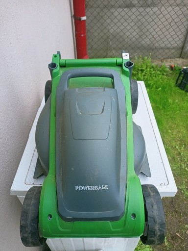 Zdjęcie oferty: OBUDOWA KOSIARKI POWRBASE 1200 W