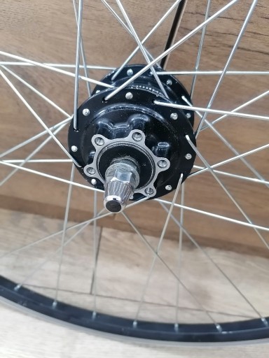 Zdjęcie oferty: Koło  z prądnicą shimano  26cali  ham. tarczowy 