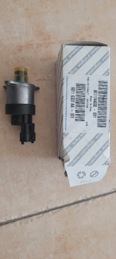 Zdjęcie oferty: Fiat regulator ciśnienia paliwa 71744038