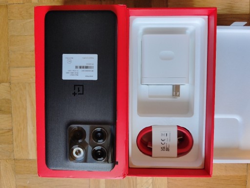 Zdjęcie oferty: OnePlus 10T 128/8 GB Black NOWY