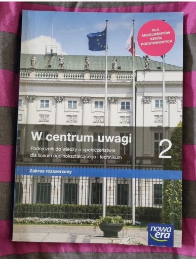 Zdjęcie oferty: W CENTRUM UWAGI 2 ZAKRES ROZSZERZONY PODRĘCZNIK 