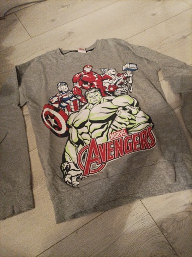 Zdjęcie oferty: Bluza Avengers Marvel 146/152 wiosna okazja tanio 