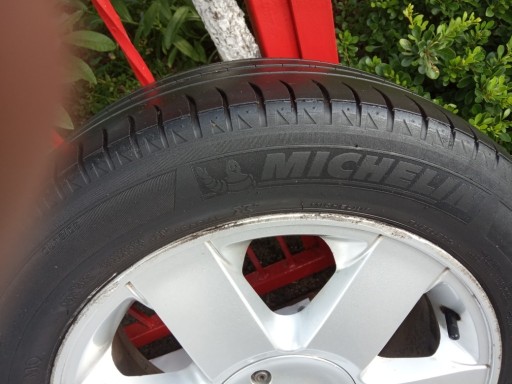 Zdjęcie oferty: 4 szt. Opony Michelin z alufelgami 205/55/R 16