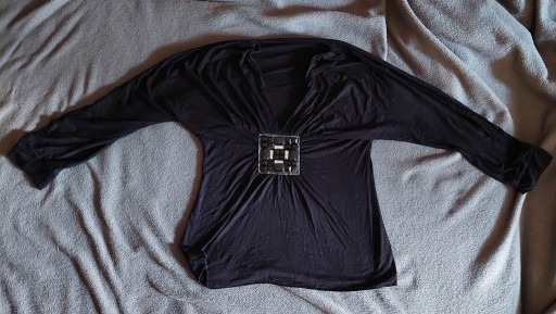 Zdjęcie oferty: czarna bluzeczka, marszczona na biuście, z ozdobny