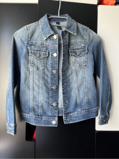 Zdjęcie oferty: Kurtka jeansowa rozm. 130 cm BENETTON