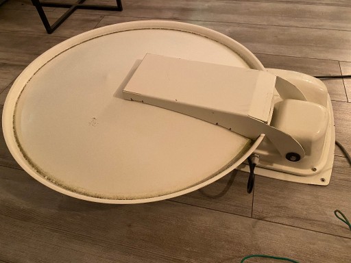 Zdjęcie oferty: Antena satelitarna Zen-Rad kamping kamper satelita