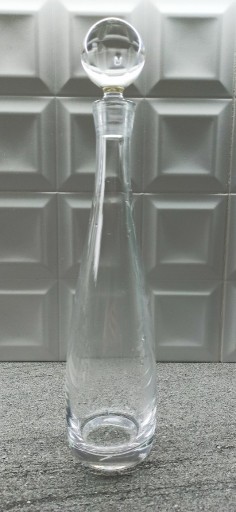 Zdjęcie oferty: Karafka szklana z korkiem kula transparentna