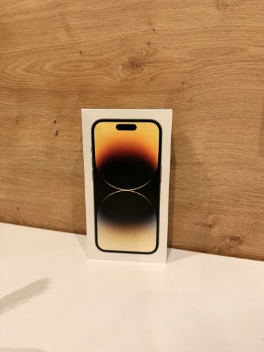 Zdjęcie oferty: iPhone 14 Pro 1TB - lekko uszkodzony ekran plus dodatki
