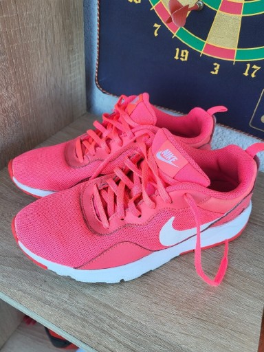 Zdjęcie oferty: Buty sportowe Nike