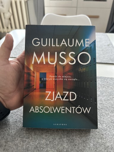 Zdjęcie oferty: GUILLAUME MUSSO - ZJAZD ABSOLWENTÓW 