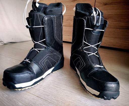 Zdjęcie oferty: Buty snowboardowe meskie 44 wedze decathlon