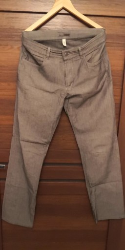 Zdjęcie oferty: Spodnie Pioneer szare r. L