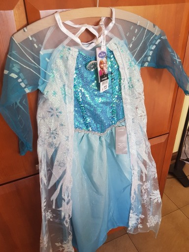 Zdjęcie oferty: Elsa sukienka przebranie 7-8 lata 122 - 128 cm