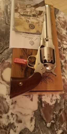 Zdjęcie oferty: Rewolwer Remington 1858 .44, 8″, INOX, UBERTI-HEGE