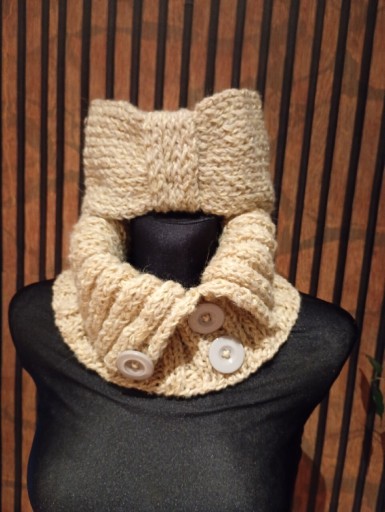 Zdjęcie oferty: Komplet damski ręcznej roboty 