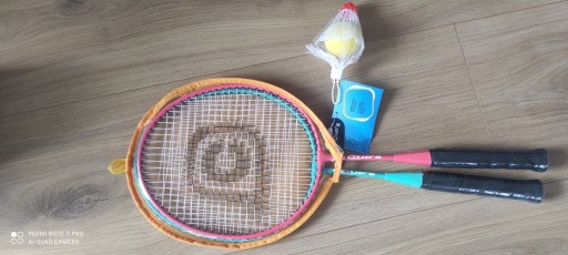 Zdjęcie oferty: Rakietki do badmintona zestaw 