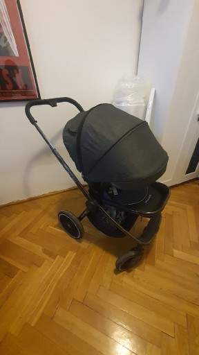 Zdjęcie oferty: MUUVO Quick 2.0 + fotelik maxi cosi cabriofix