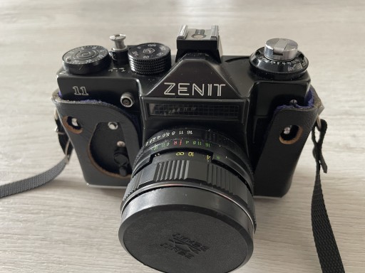 Zdjęcie oferty: Aparat Zenit 11 komplet.