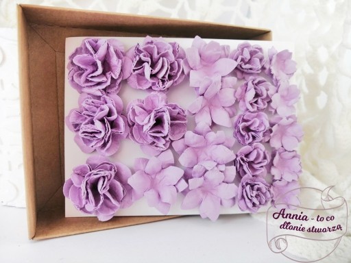 Zdjęcie oferty: Kwiatki papierowe do kartek, scrapbooking - fiolet