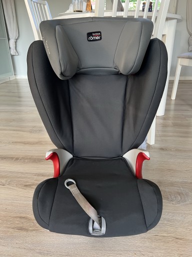 Zdjęcie oferty: BRITAX ROMER KIDFIX SL BR storm grey ZS 15-36kg