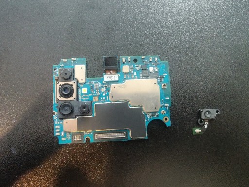 Zdjęcie oferty: Plyta główna Samsung A51 bez blokad rat itd