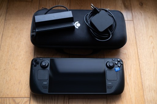 Zdjęcie oferty: Steam Deck LCD 256GB + 512GB, stacja dokująca, obudowa JSAUX, idealny