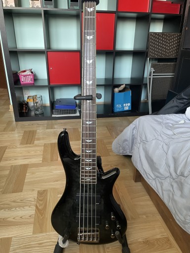 Zdjęcie oferty: Gitara Basowa 5 strunowa Schecter Stilleto Extreme