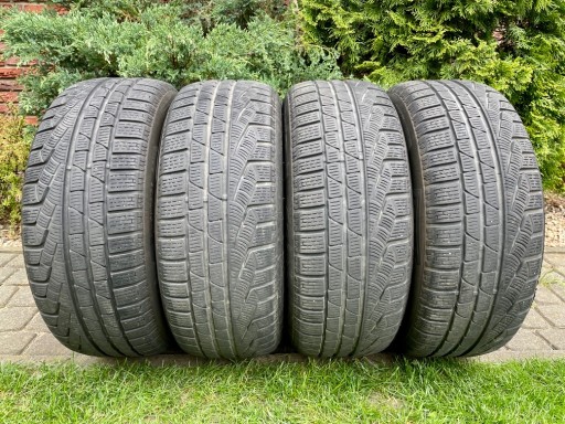 Zdjęcie oferty: Komplet 225/50 R17 94H Pirelli Sottozero