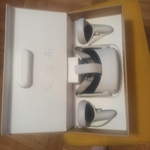 Zdjęcie oferty: Oculus Quest 2 128GB Okulary VR Białe + 2 Pady