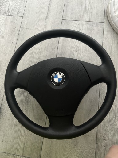 Zdjęcie oferty: BMW E90 kierownica z poduszką 