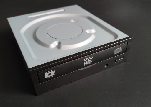 Zdjęcie oferty: Jak Nowa! Nagrywarka DVD Lite-On iHAS124 SATA