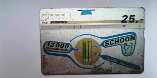 Zdjęcie oferty: 12 000 telefonów - bardzo stara karta - Szwajcaria