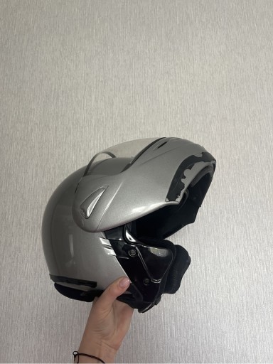 Zdjęcie oferty: Kask motocyklowy szczękowy caberg XL 61 cm