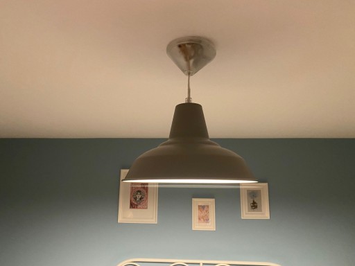 Zdjęcie oferty: Lampa wisząca Ikea szara