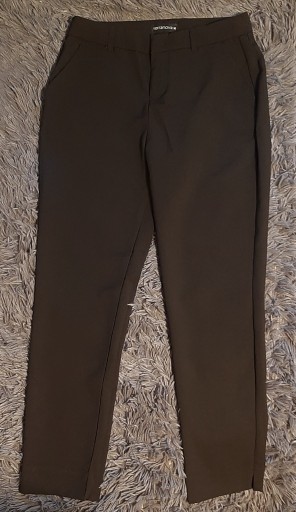 Zdjęcie oferty: Eleganckie spodnie Terranova czarne roz. M