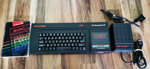 Zdjęcie oferty: Komputer ZX Spectrum +3 128K